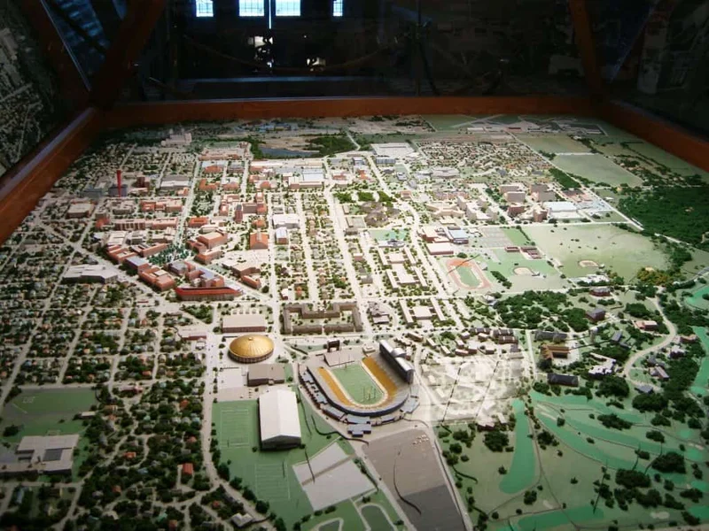 Purdue University: Peanut Butter Smothering - What the Hell?